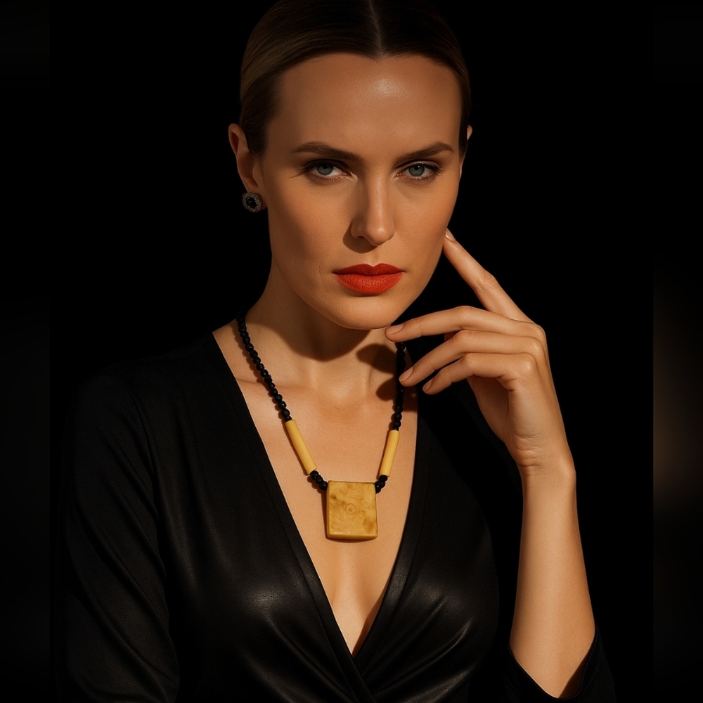 White Baltic Amber Pendant Necklace Multicolor Natural Beads Rare Earth-Tone Gem